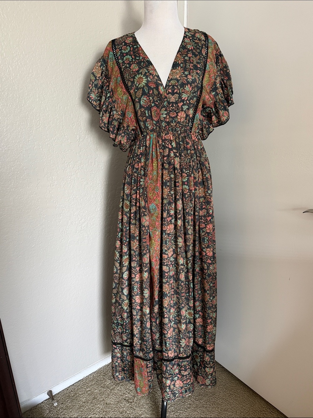 Bohemian Floral V-Neck Maxi Dress